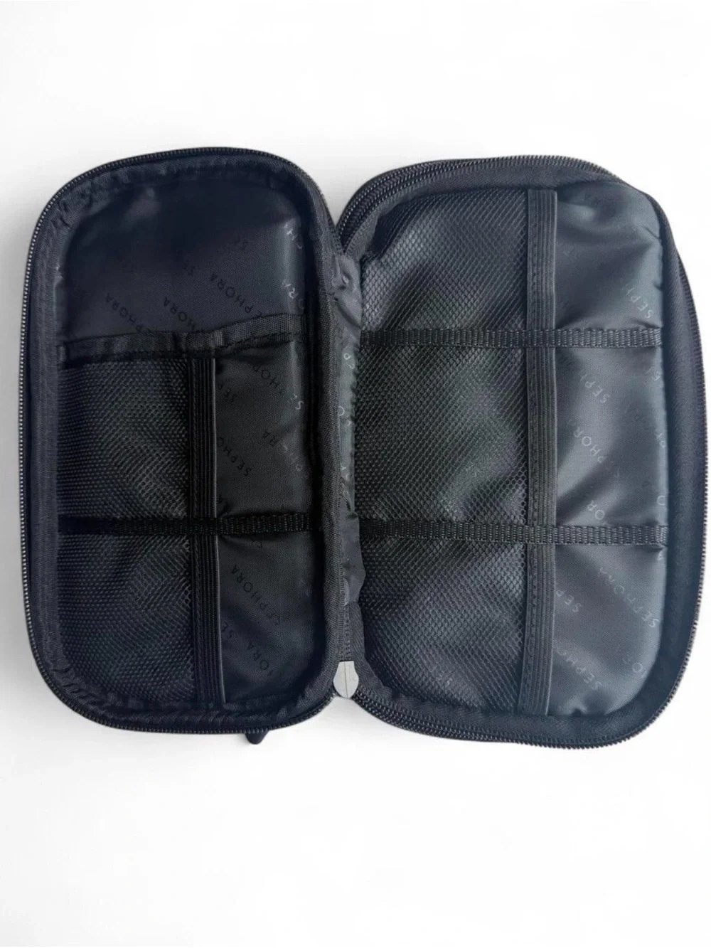 Sephora sleek pouch